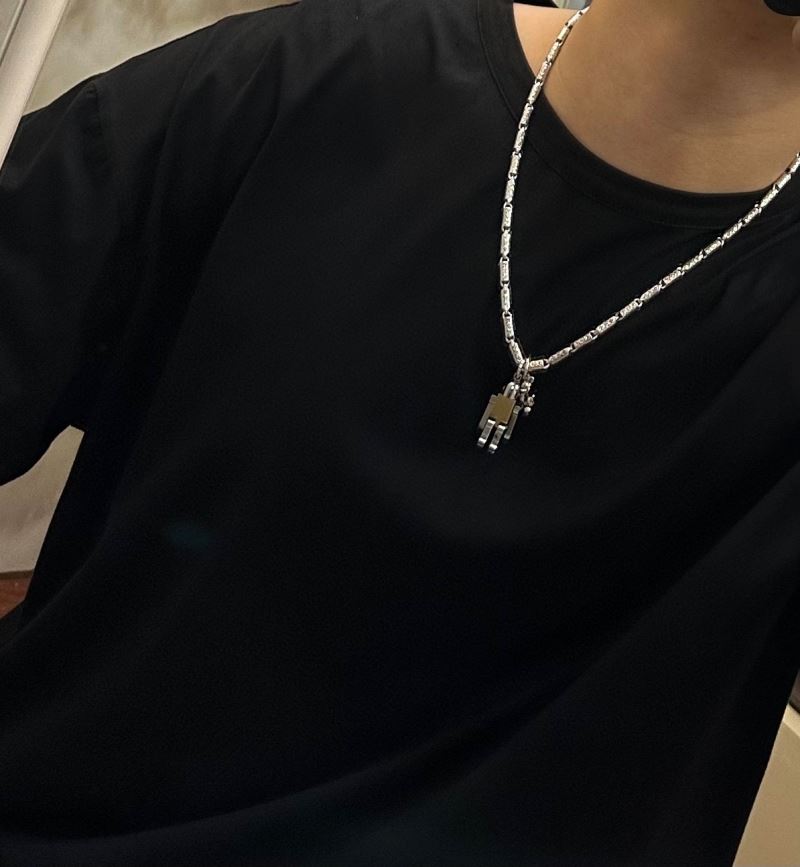 Louis Vuitton Necklaces